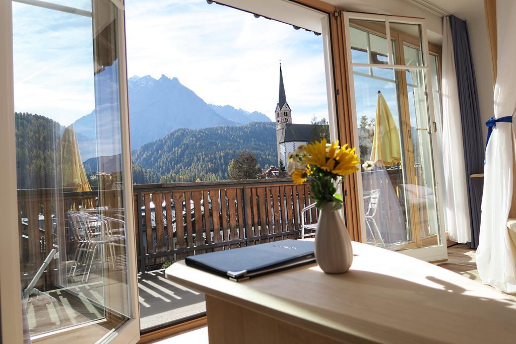 GABRIEL Hotel und Restaurant Scuol Exterior foto