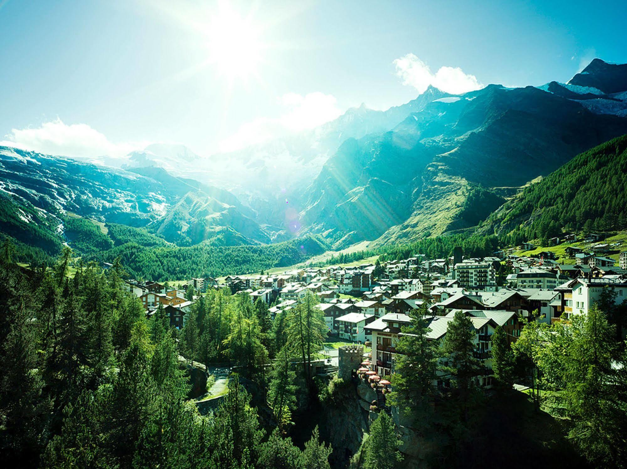 GABRIEL Hotel und Restaurant Scuol Exterior foto